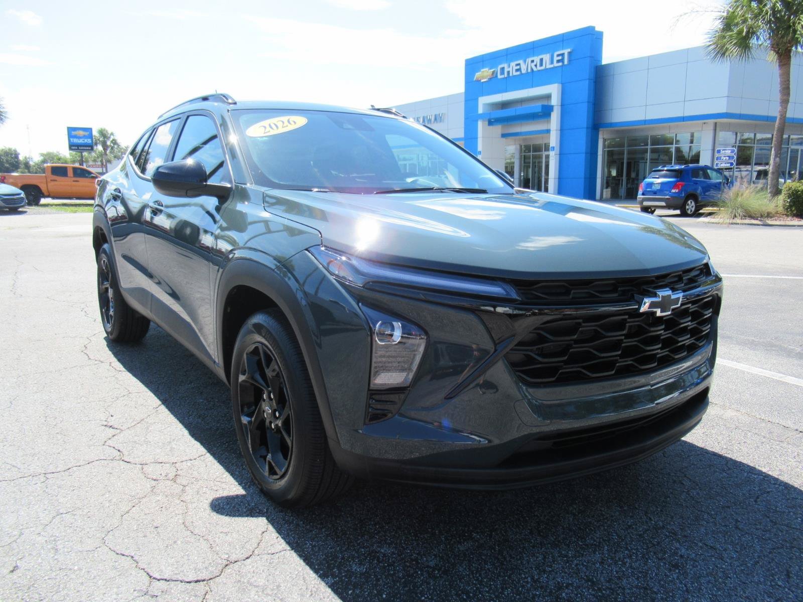 Used 2026 Chevrolet Trax LT w/ Driver Confidence Package FWD image 4
