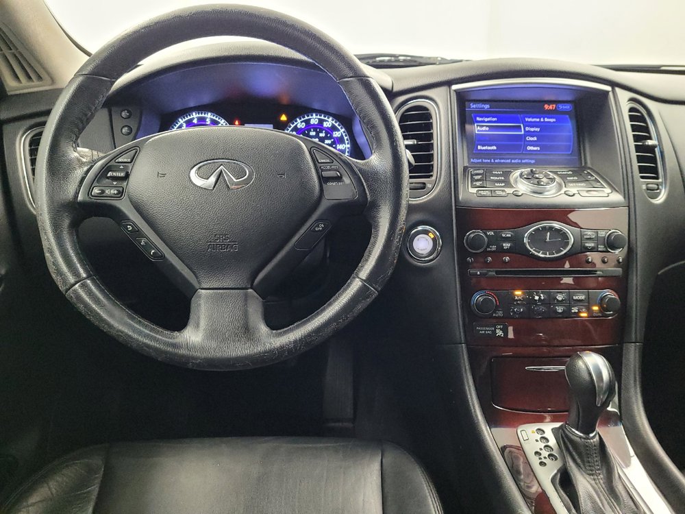Used 2016 INFINITI QX50 AWD w/ Premium Plus Package image 22