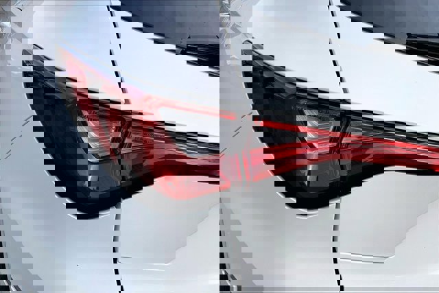 Used 2023 Acura MDX SH-AWD image 30