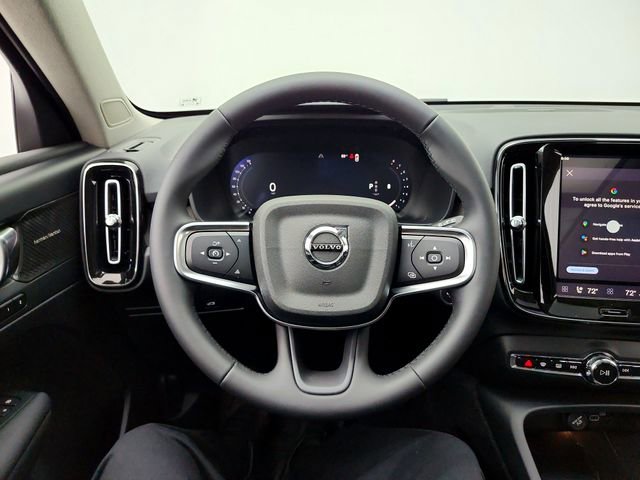 New 2026 Volvo XC40 B5 Plus w/ Protection Package Premier AWD/4WD image 25