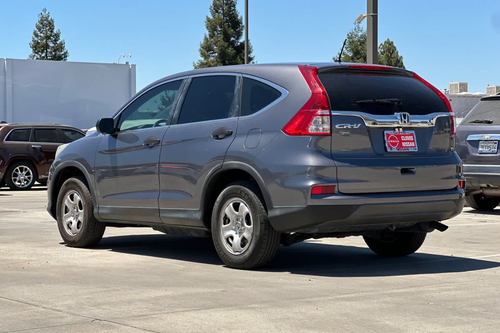 Used 2016 Honda CR-V LX image 7