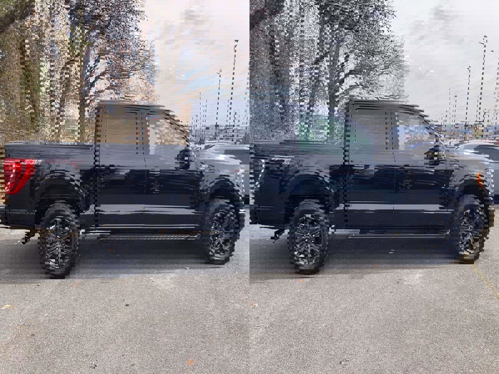 Used 2023 Ford F150 XLT w/ Equipment Group 302A High image 2