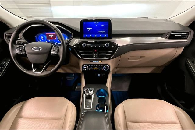 Used 2021 Ford Escape Titanium AWD/4WD image 18