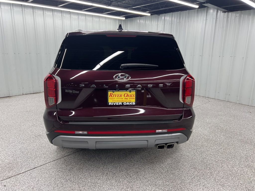 Used 2024 Hyundai Palisade Limited image 5