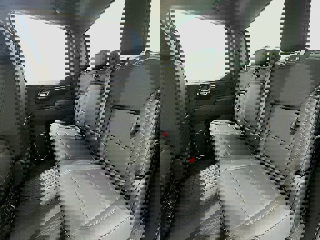 New 2026 GMC Sierra 1500 SLT image 28