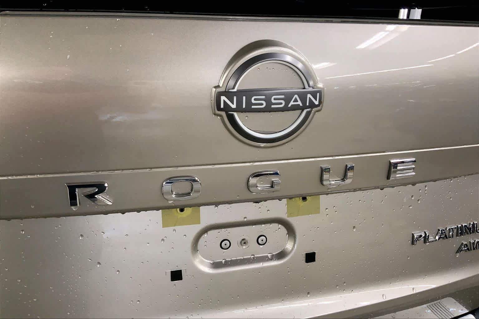 Used 2023 Nissan Rogue Platinum w/ Platinum Premium Package AWD/4WD image 33