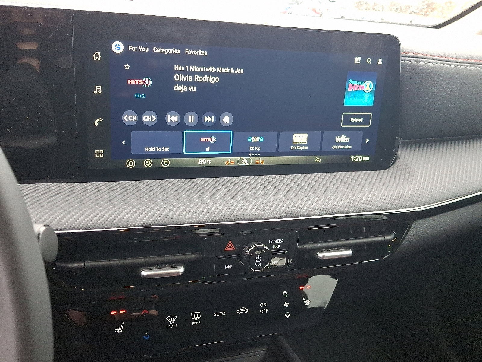 New 2026 Nissan Kicks SR w/ Cold Weather Package image 8