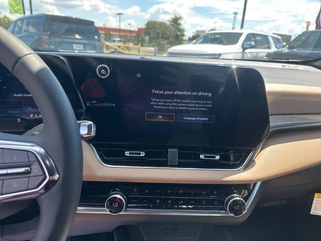 New 2026 Chevrolet Equinox ACTIV w/ Convenience Package III image 22