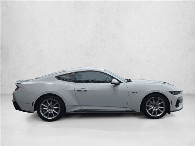 Used 2024 Ford Mustang GT Premium RWD image 4