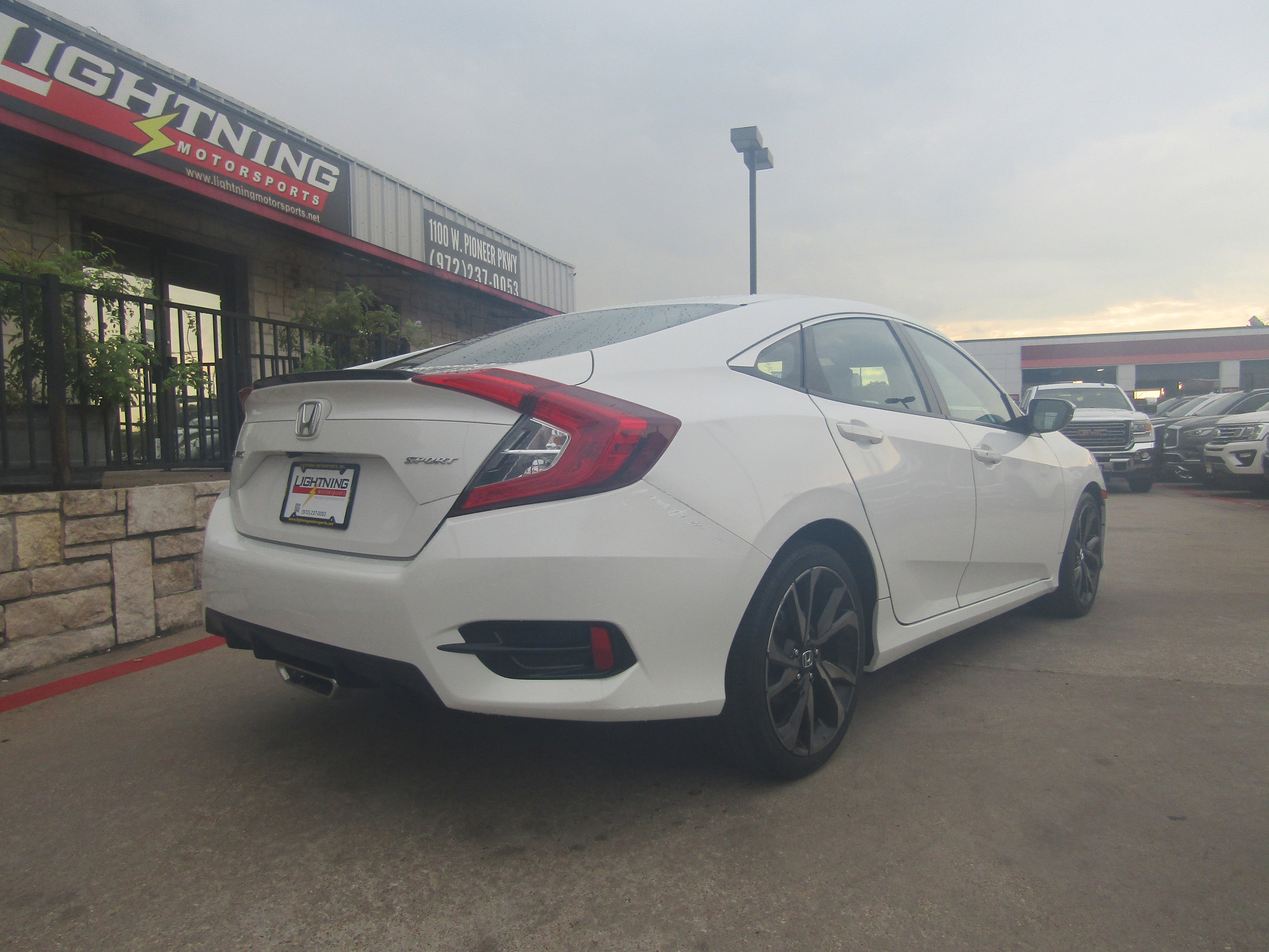 Used 2019 Honda Civic Sport image 4