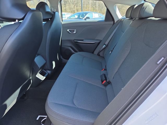 New 2026 Kia K4 LXS image 6