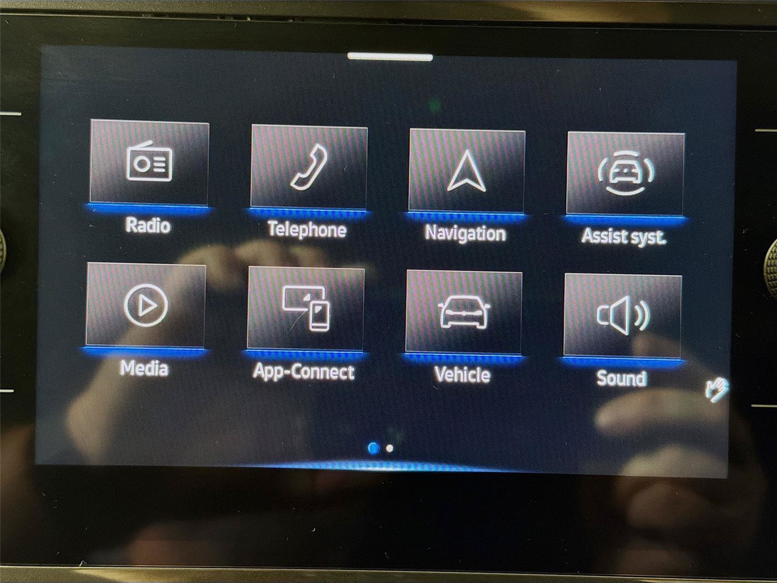 Used 2023 Volkswagen Tiguan SE w/ Panoramic Sunroof Package AWD/4WD image 19
