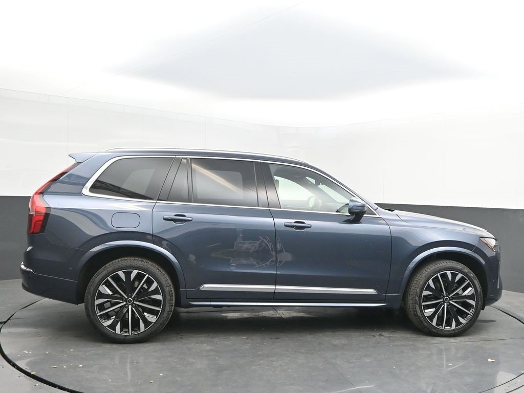 New 2026 Volvo XC90 B6 Plus w/ Protection Package Premier image 8