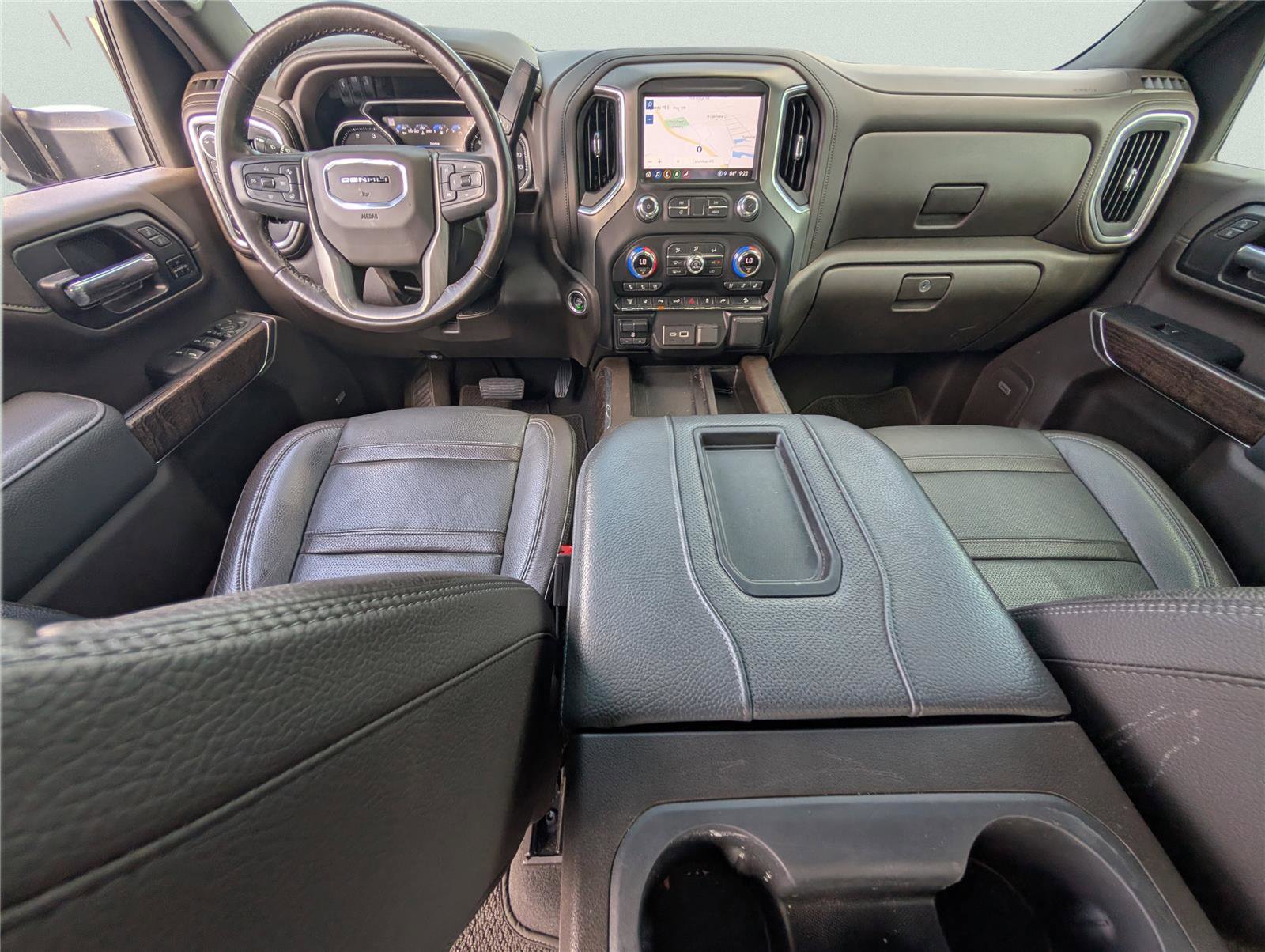 Used 2022 GMC Sierra 2500 Denali w/ Denali Ultimate Package AWD/4WD image 31