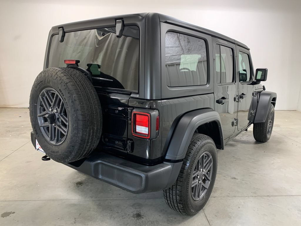 Used 2024 Jeep Wrangler Unlimited Sport AWD/4WD image 24