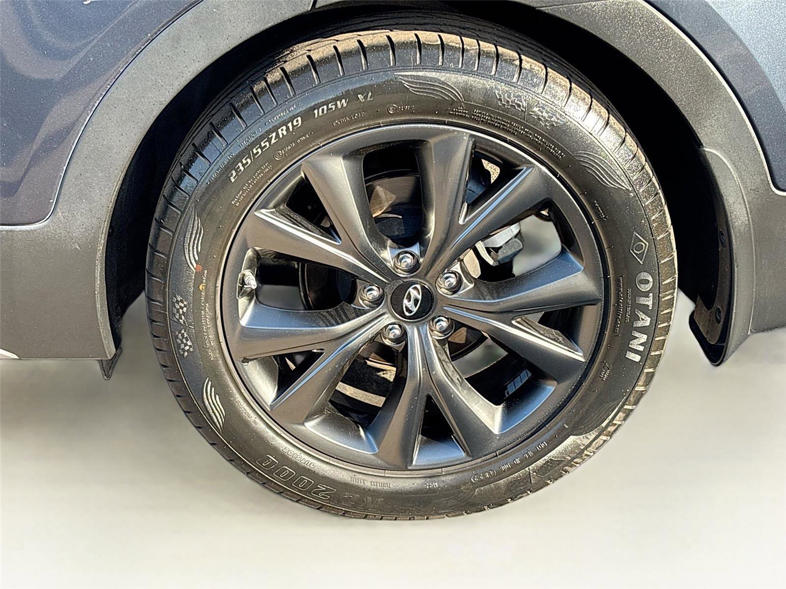 Used 2017 Hyundai Santa Fe Sport image 32