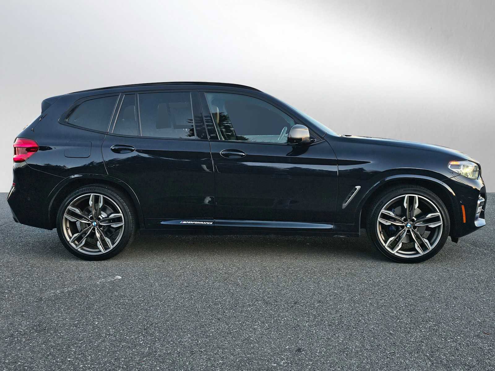 Used 2019 BMW X3 M40i w/ Premium Package image 2