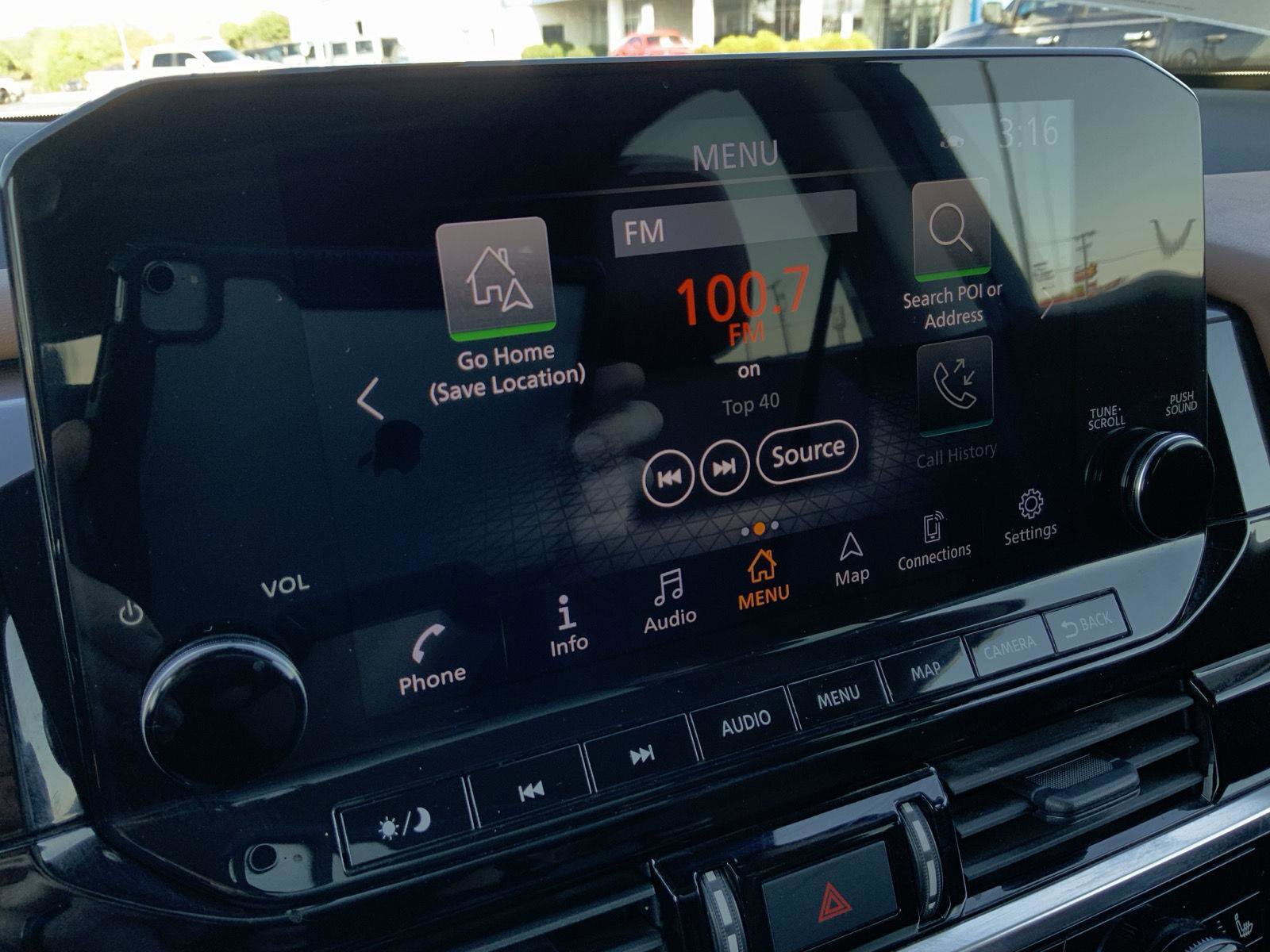 Used 2023 Nissan Pathfinder Platinum image 42