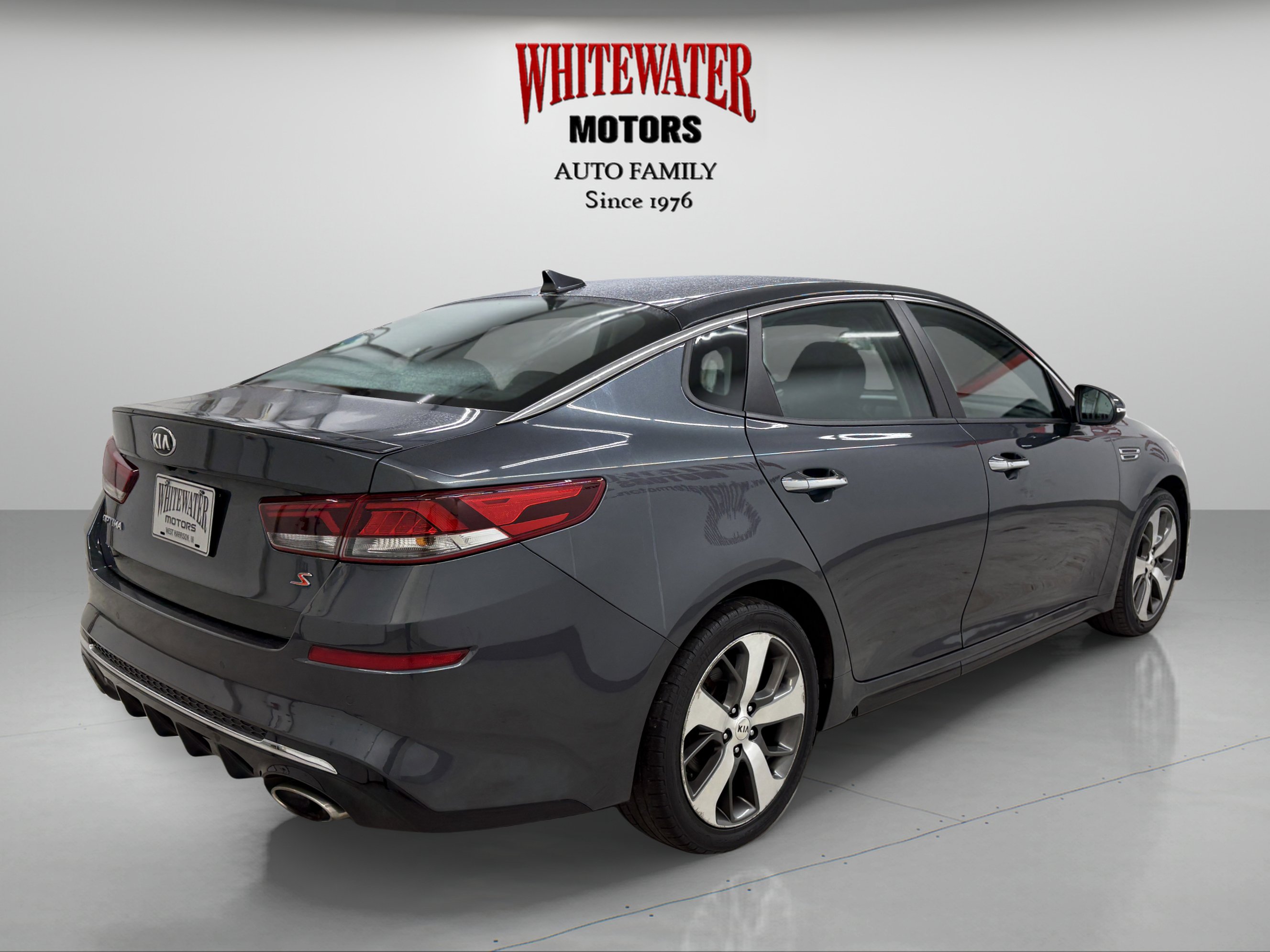 Used 2020 Kia Optima S FWD image 4