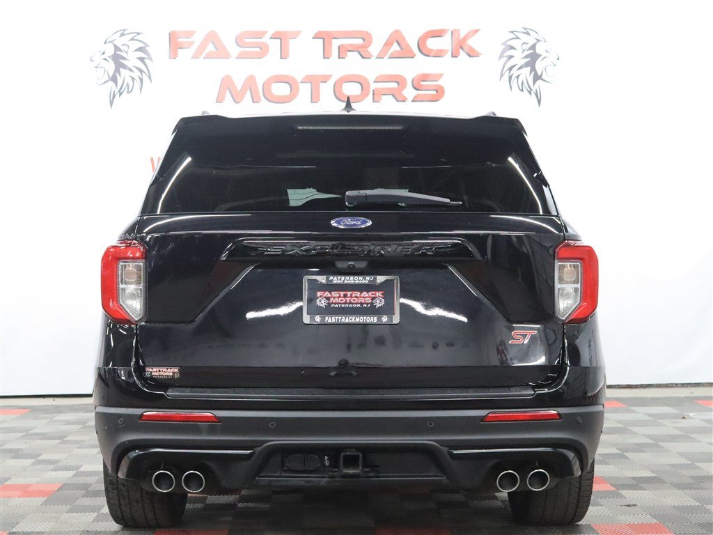 Used 2022 Ford Explorer ST w/ Equipment Group 401A AWD/4WD image 5