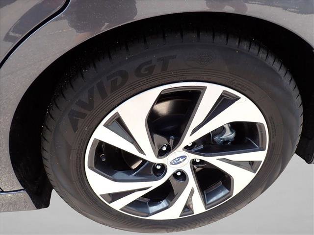 Used 2025 Subaru Legacy Premium AWD/4WD image 7