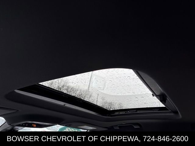 Certified 2022 Chevrolet Traverse Premier w/ LPO, 'HIT The Road' Package image 12