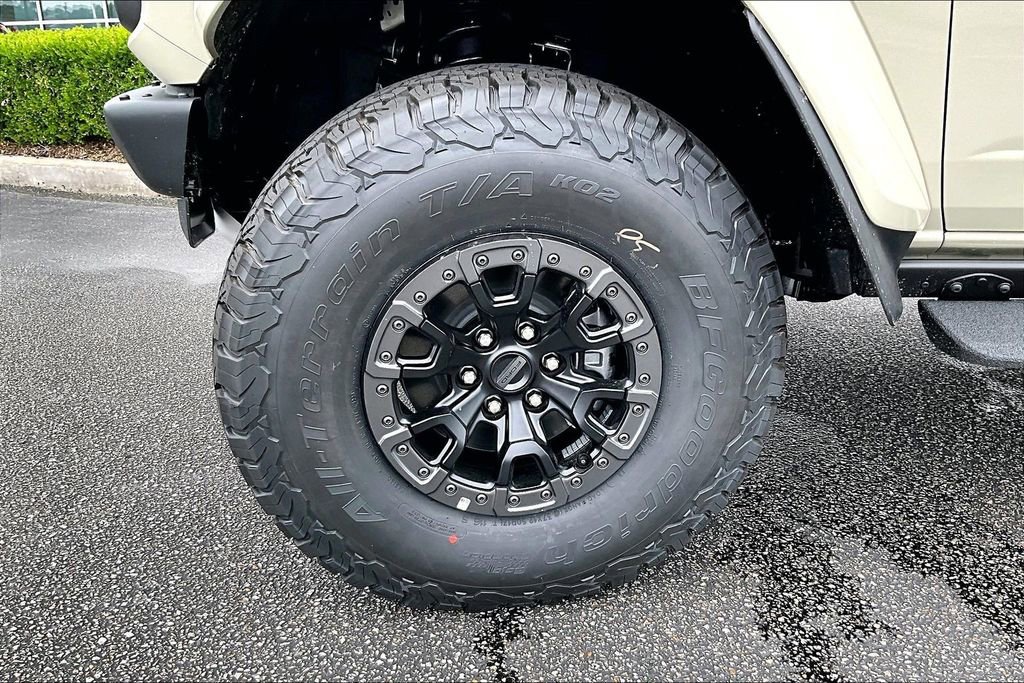 New 2026 Ford Bronco Raptor AWD/4WD image 12