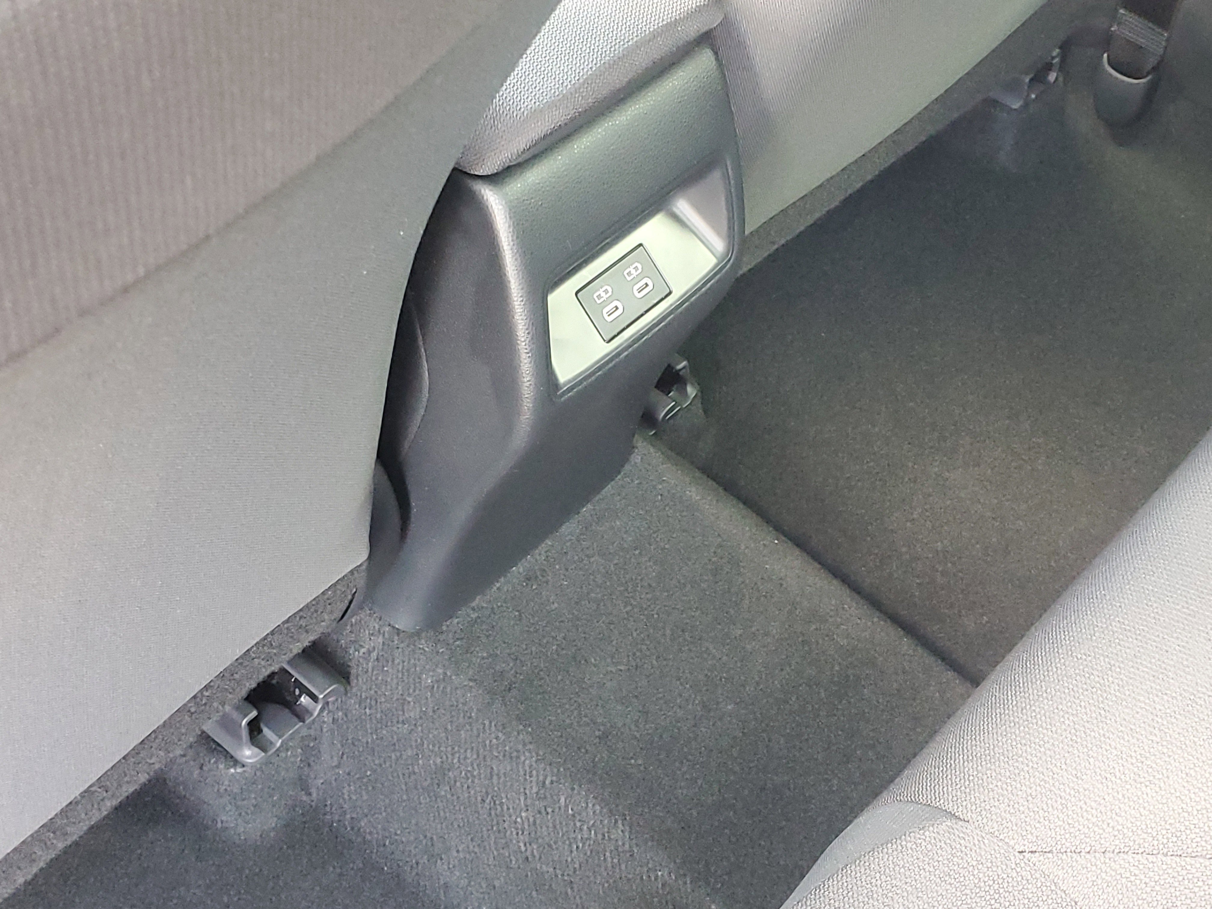 Used 2024 Toyota Corolla LE image 11