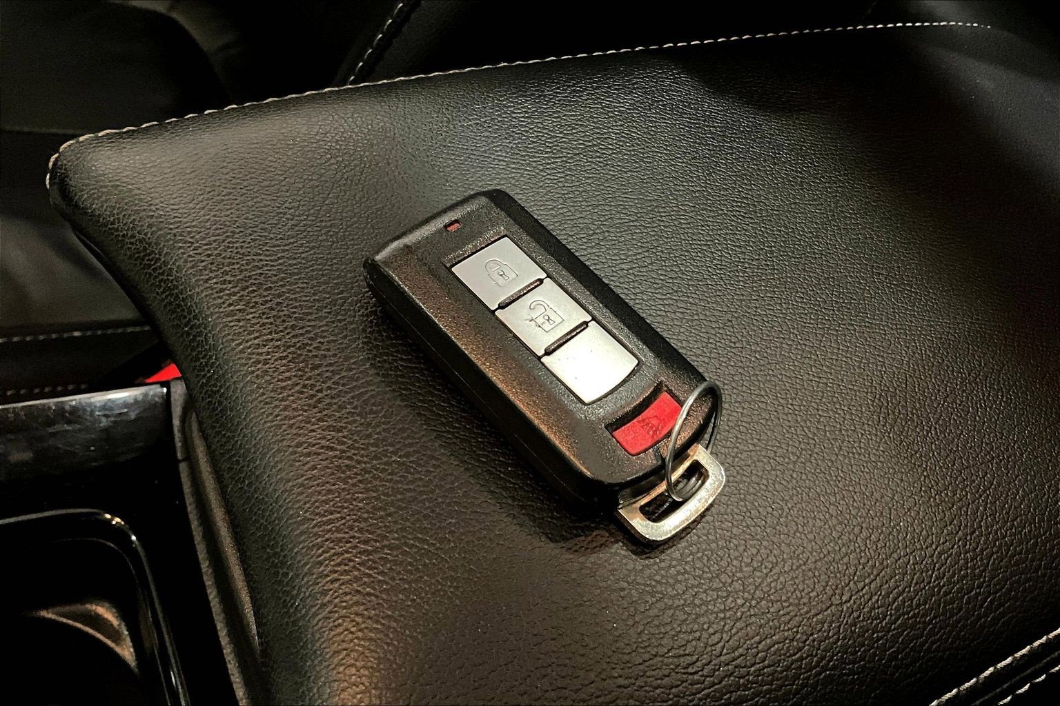 Used 2023 Mitsubishi Eclipse Cross SEL image 34