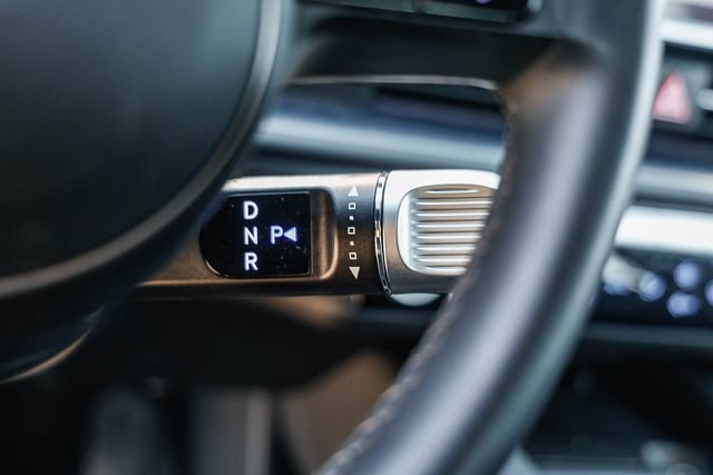Certified 2025 Hyundai Ioniq 6 SEL RWD image 23