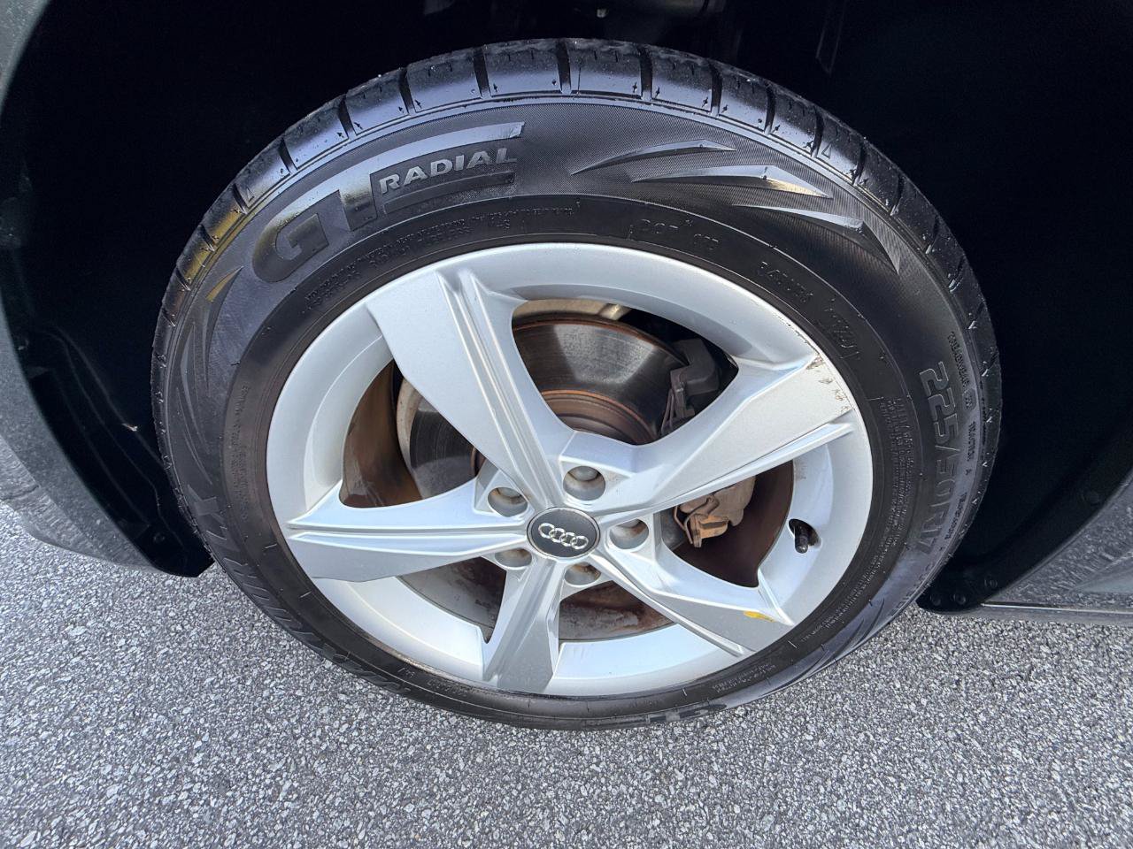 Used 2019 Audi A4 2.0T Premium FWD image 31
