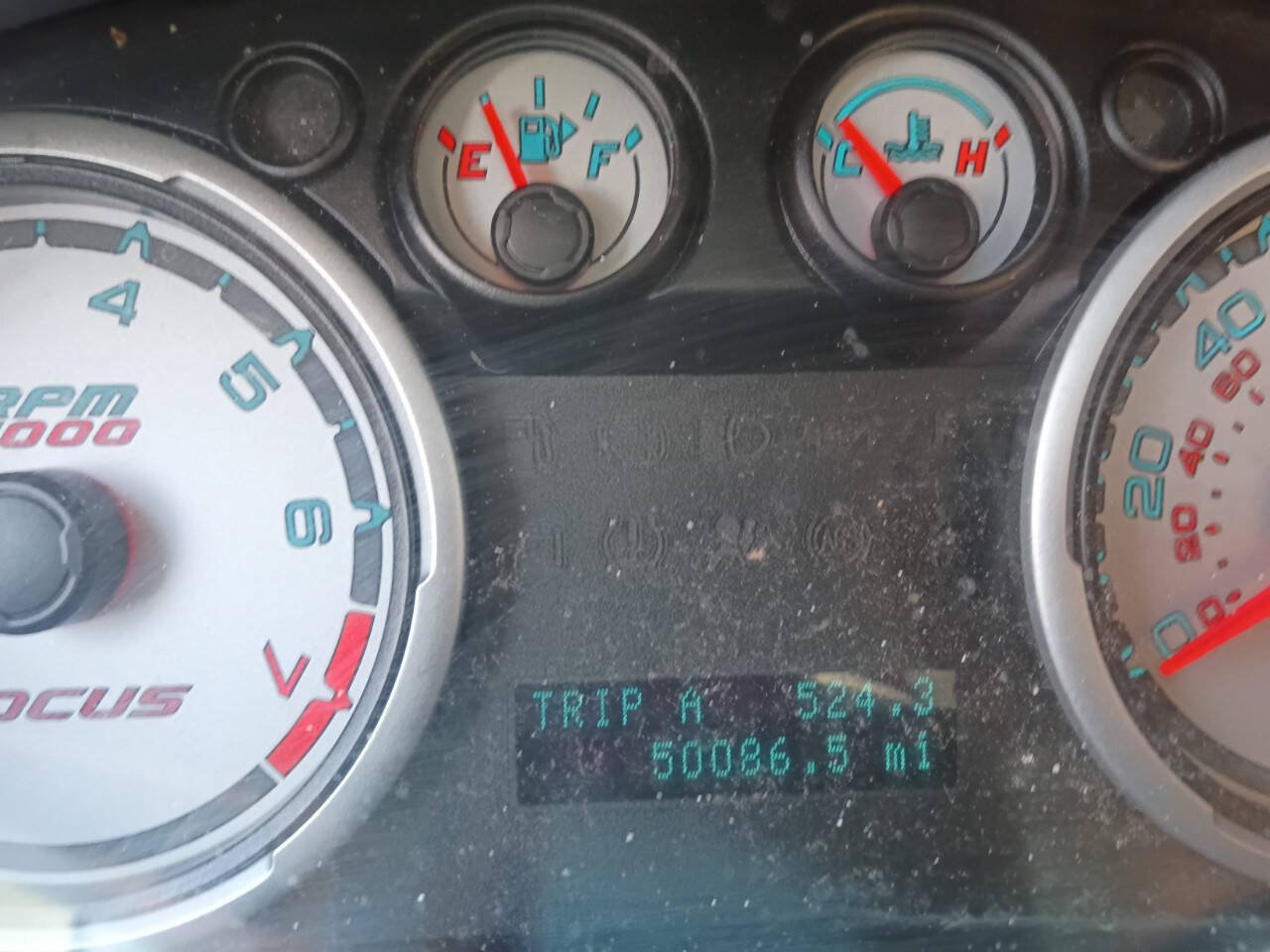 Used 2010 Ford Focus SE FWD image 12