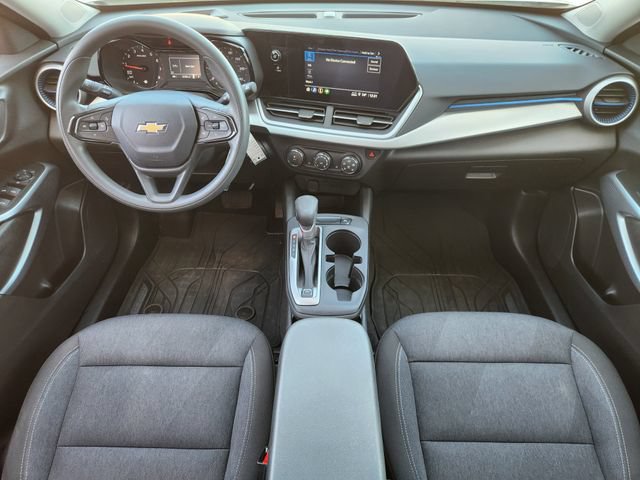 Used 2024 Chevrolet Trax LS w/ LS Convenience Package FWD image 20