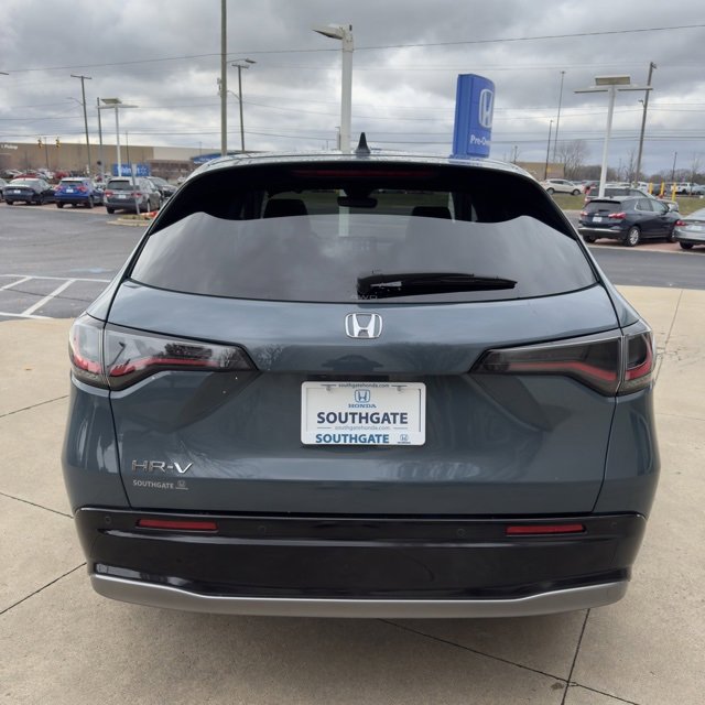 Certified 2025 Honda HR-V EX-L image 4