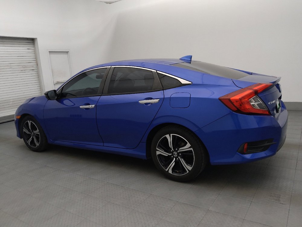 Used 2016 Honda Civic Touring image 3