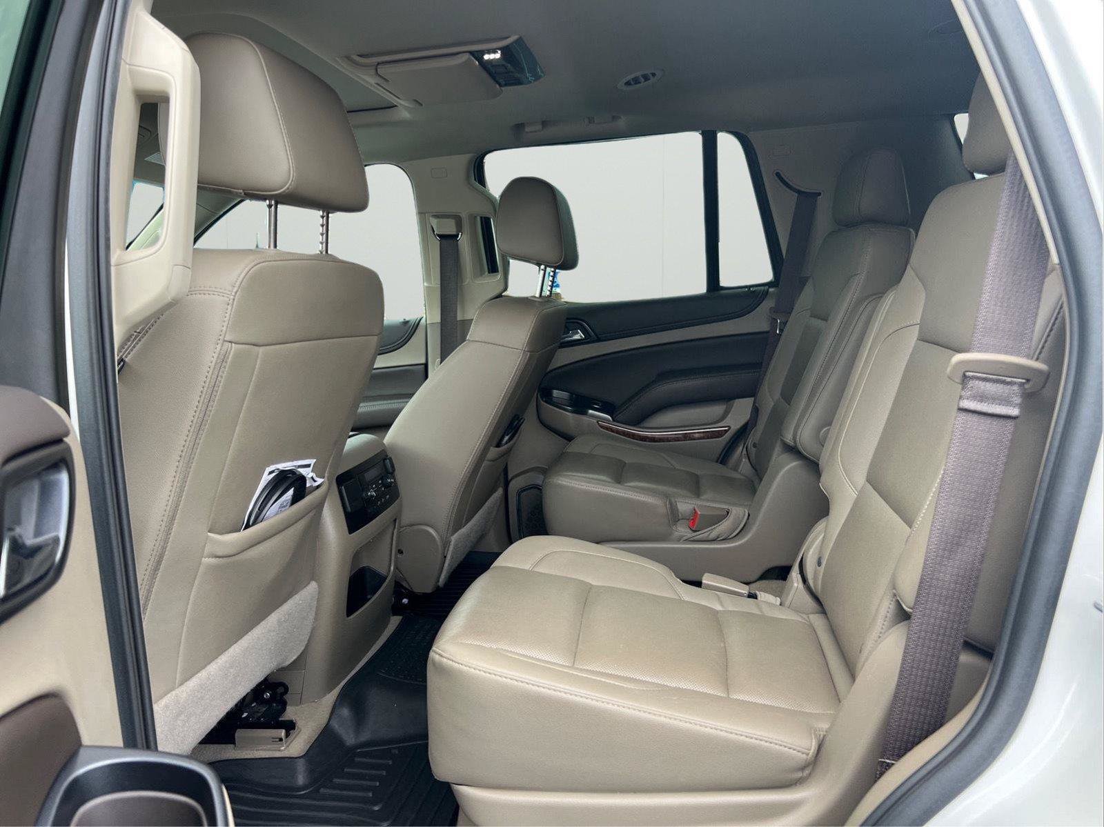 Used 2020 Chevrolet Tahoe Premier RWD image 11