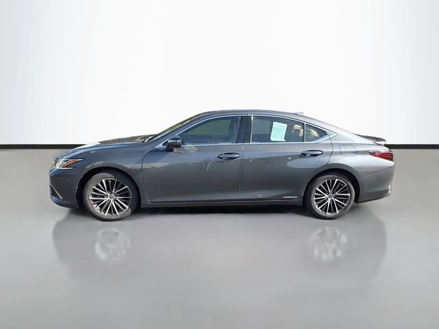 Used 2022 Lexus ES 300h w/ Premium Package FWD image 4