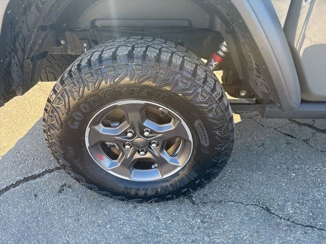 Used 2020 Jeep Gladiator Rubicon image 14