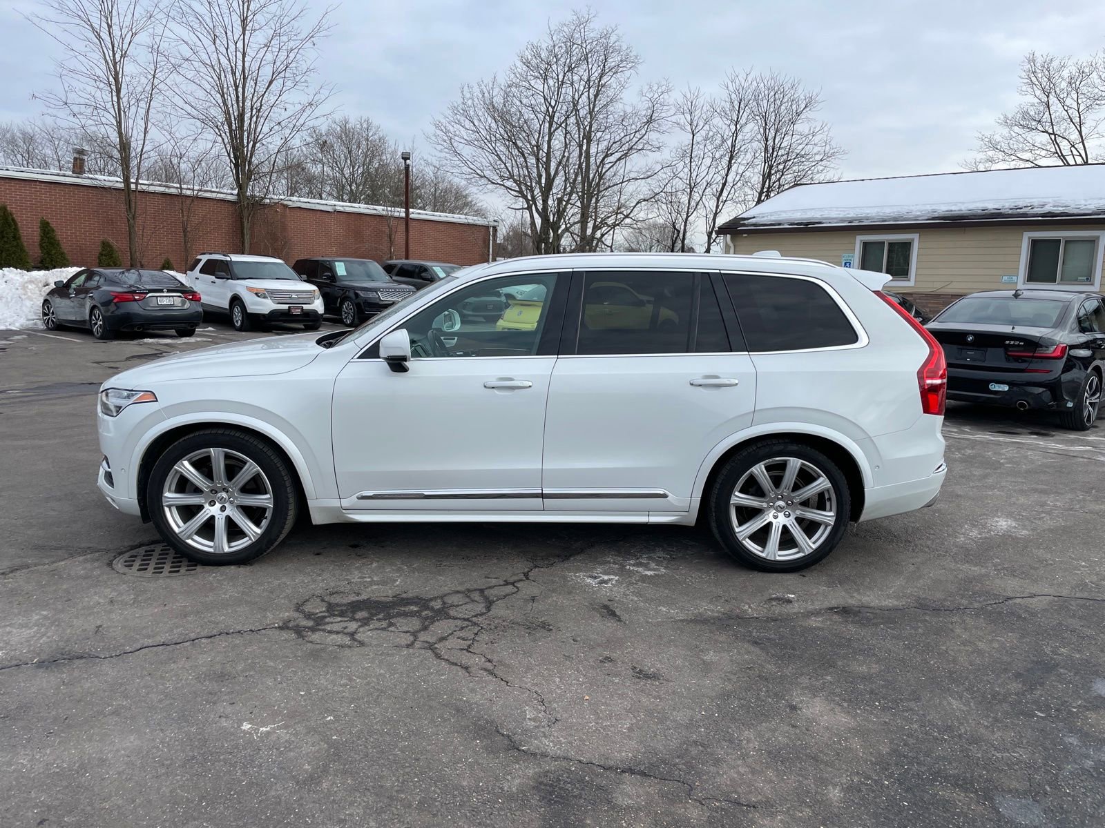 Used 2018 Volvo XC90 T6 Inscription w/ Convenience Package image 2