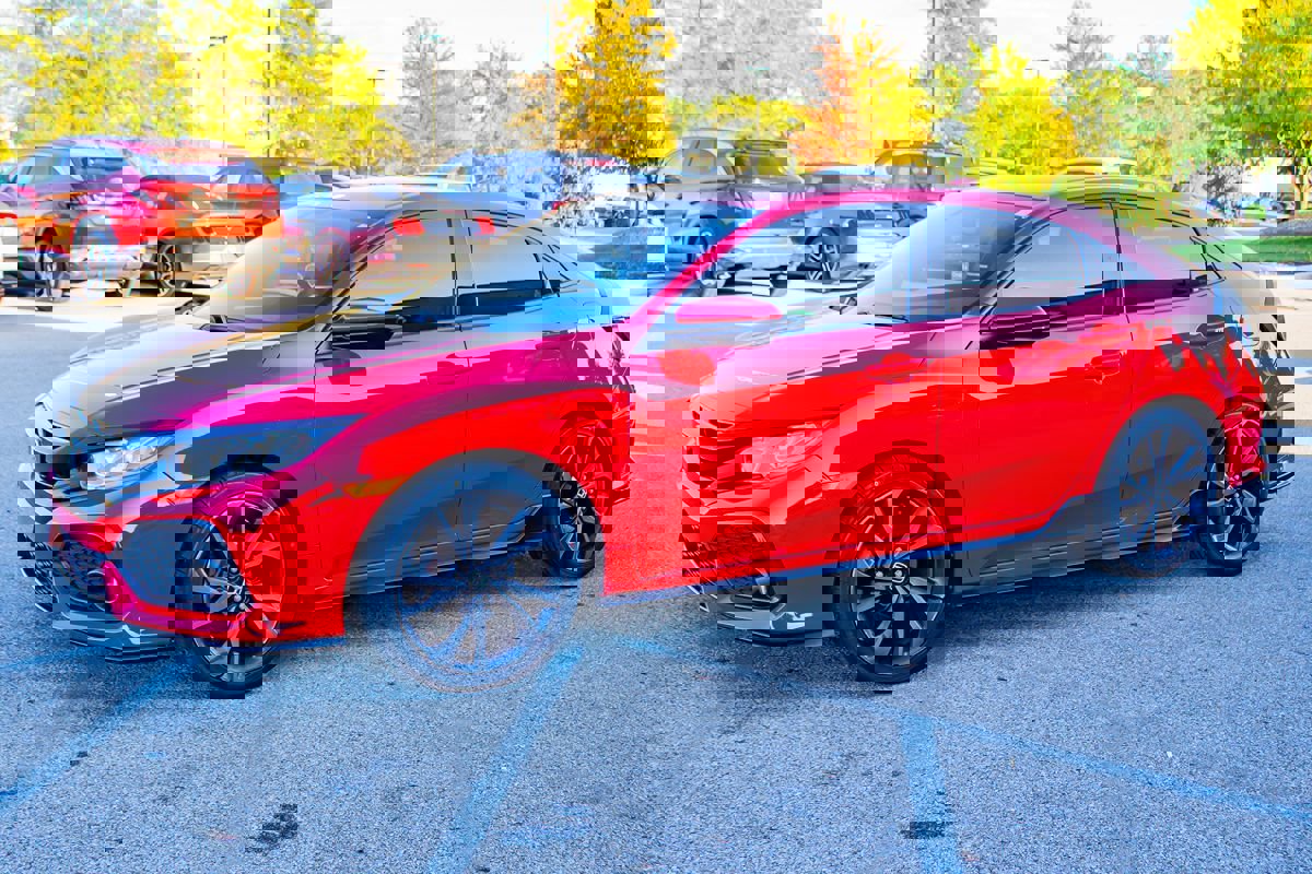 Used 2018 Honda Civic Sport image 4