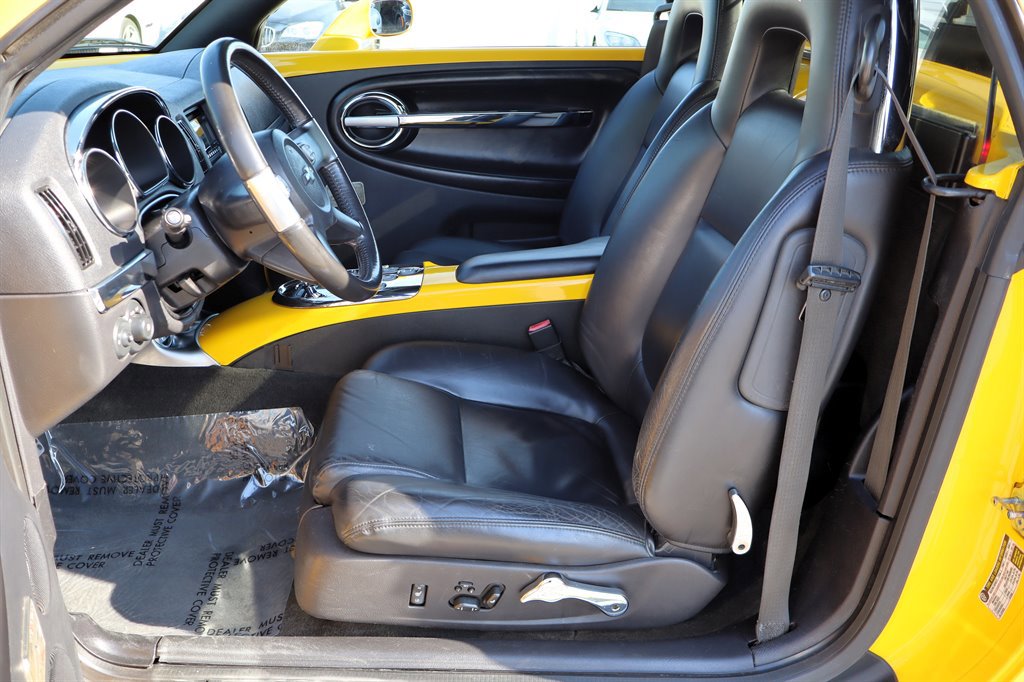 Used 2003 Chevrolet SSR w/ Preferred Equipment Group RWD image 36