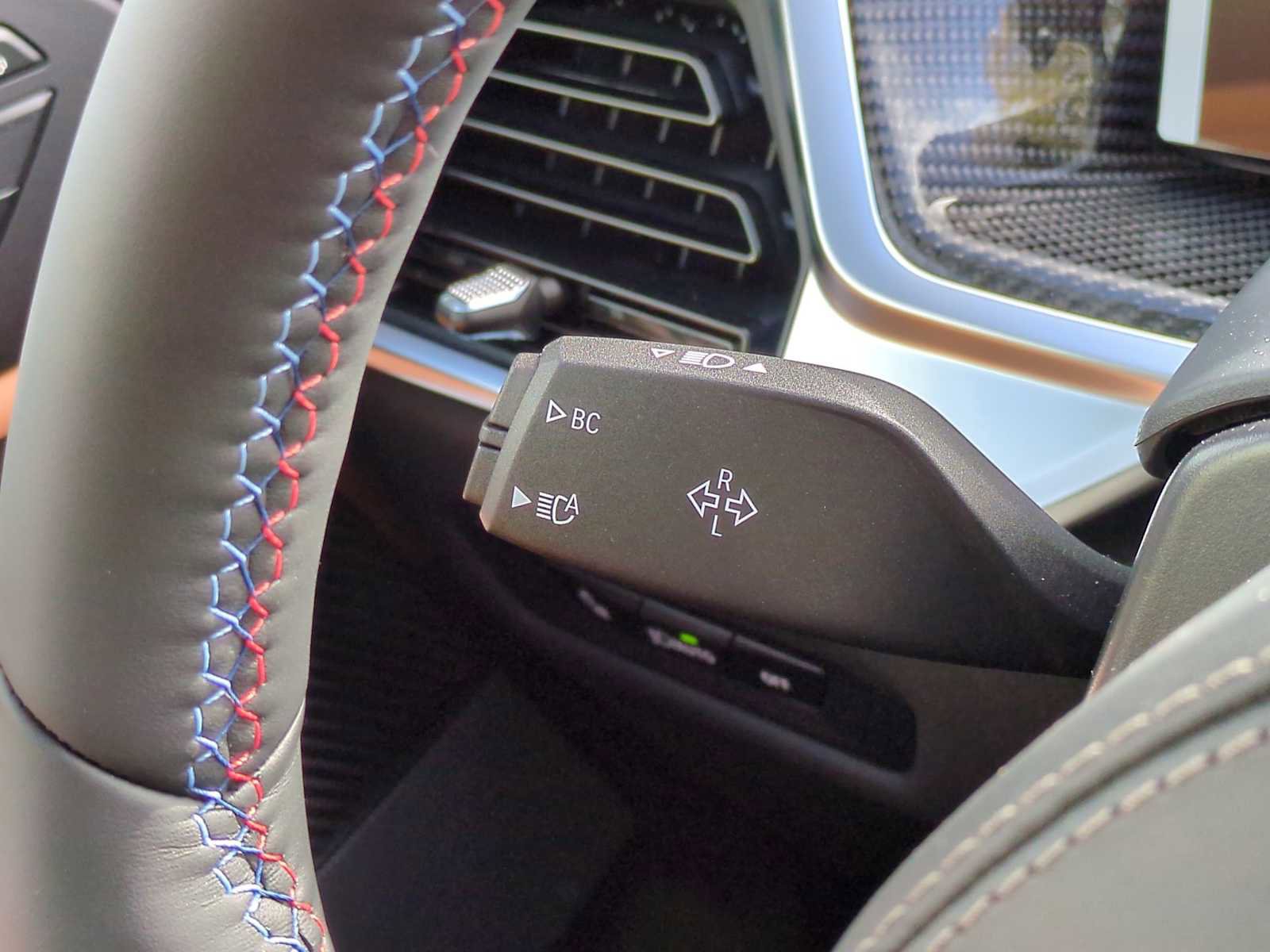 New 2026 BMW X6 M60i image 28