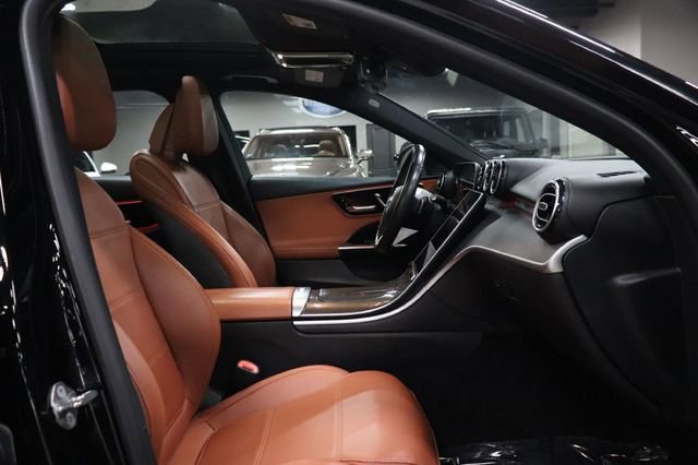 Used 2022 Mercedes-Benz C 300 Sedan image 24