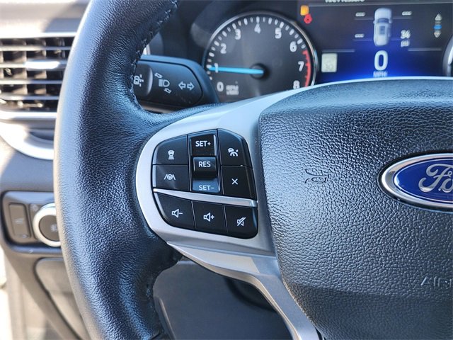 Certified 2022 Ford Explorer XLT w/ Equipment Group 202A image 31