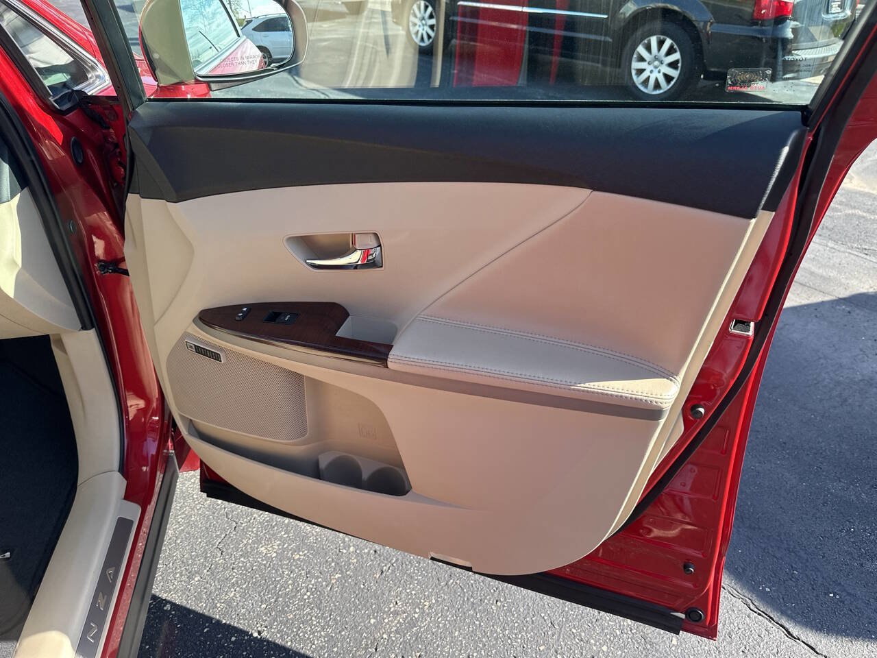 Used 2009 Toyota Venza AWD image 12