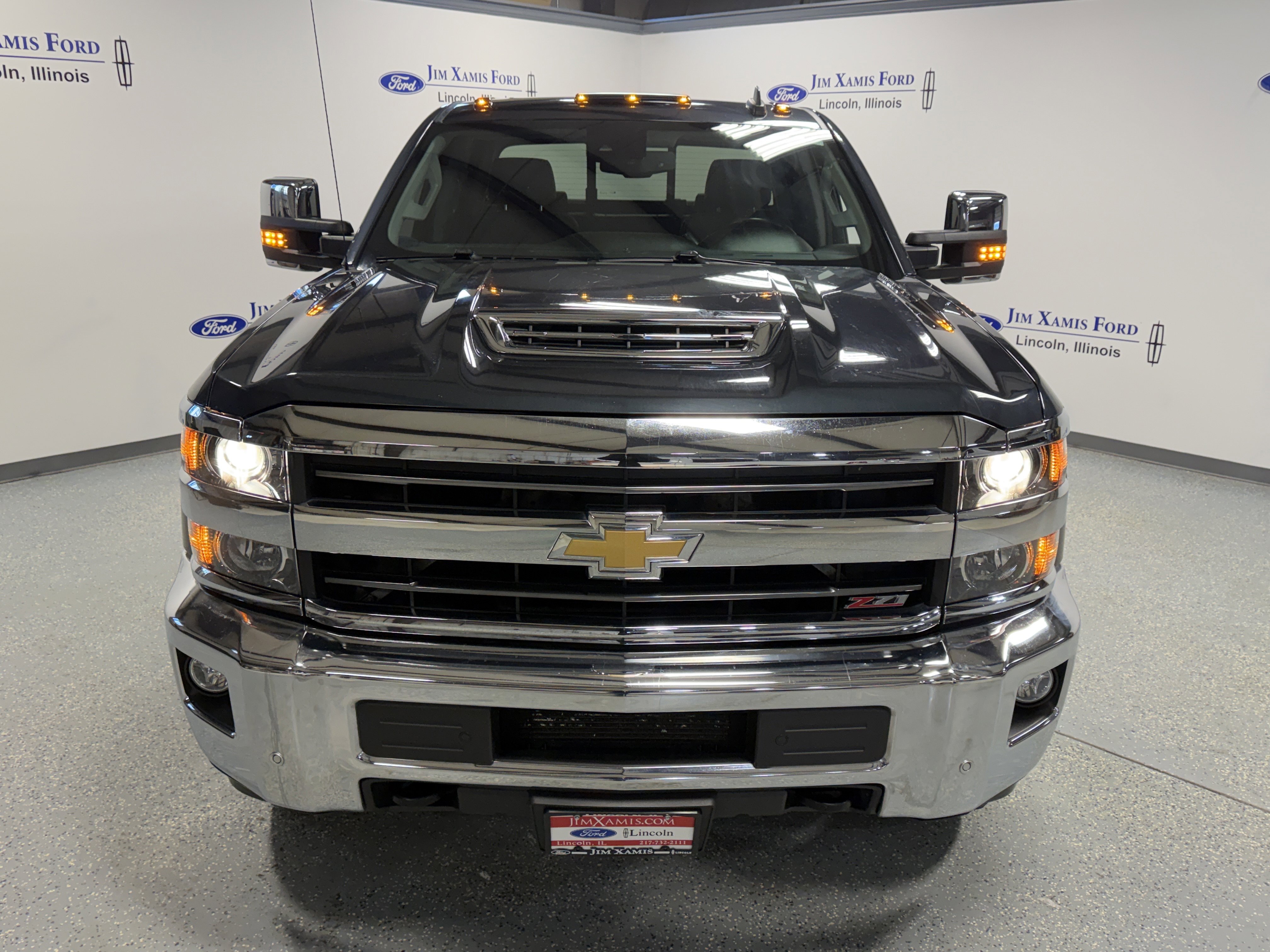 Used 2018 Chevrolet Silverado 2500 LTZ w/ Duramax Plus Package image 2