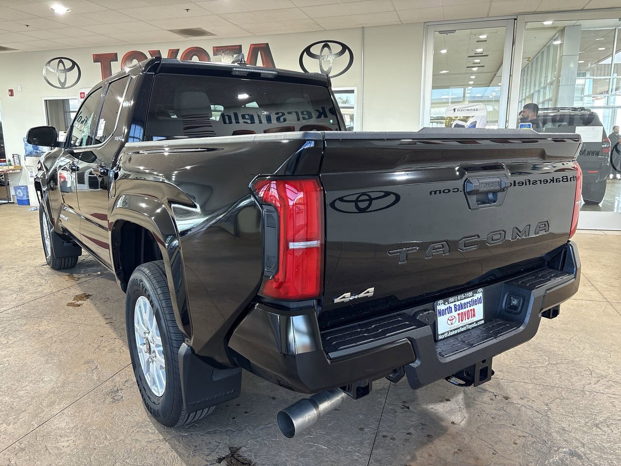 New 2026 Toyota Tacoma SR5 AWD/4WD image 8