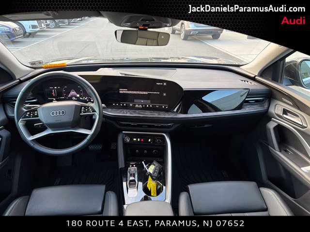 Certified 2025 Audi Q5 Premium Plus w/ Premium Plus AWD/4WD image 7