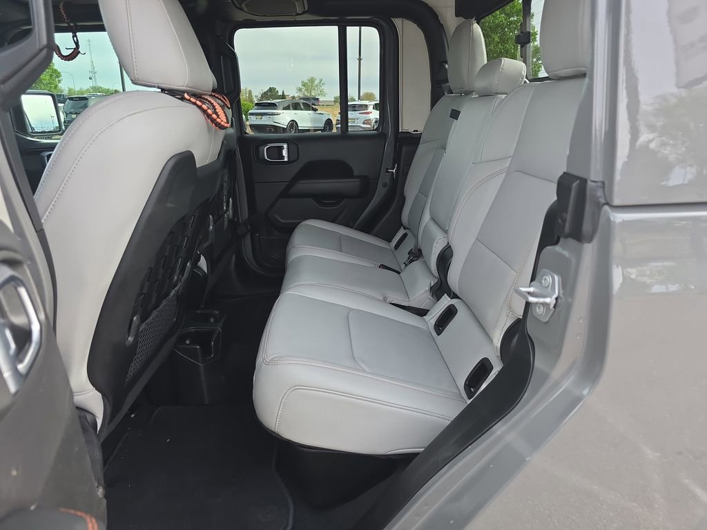 Used 2022 Jeep Gladiator Mojave w/ LED Lighting Group AWD/4WD image 25