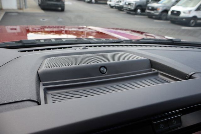 New 2026 Ford F350 Lariat w/ Black Appearance Package image 33